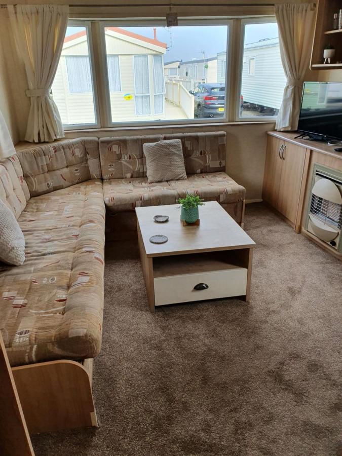 Holiday park The Wolds 6 Berth Caravan *